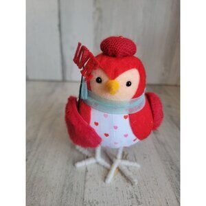Featherly friends aerial bird Valentine love wondershop